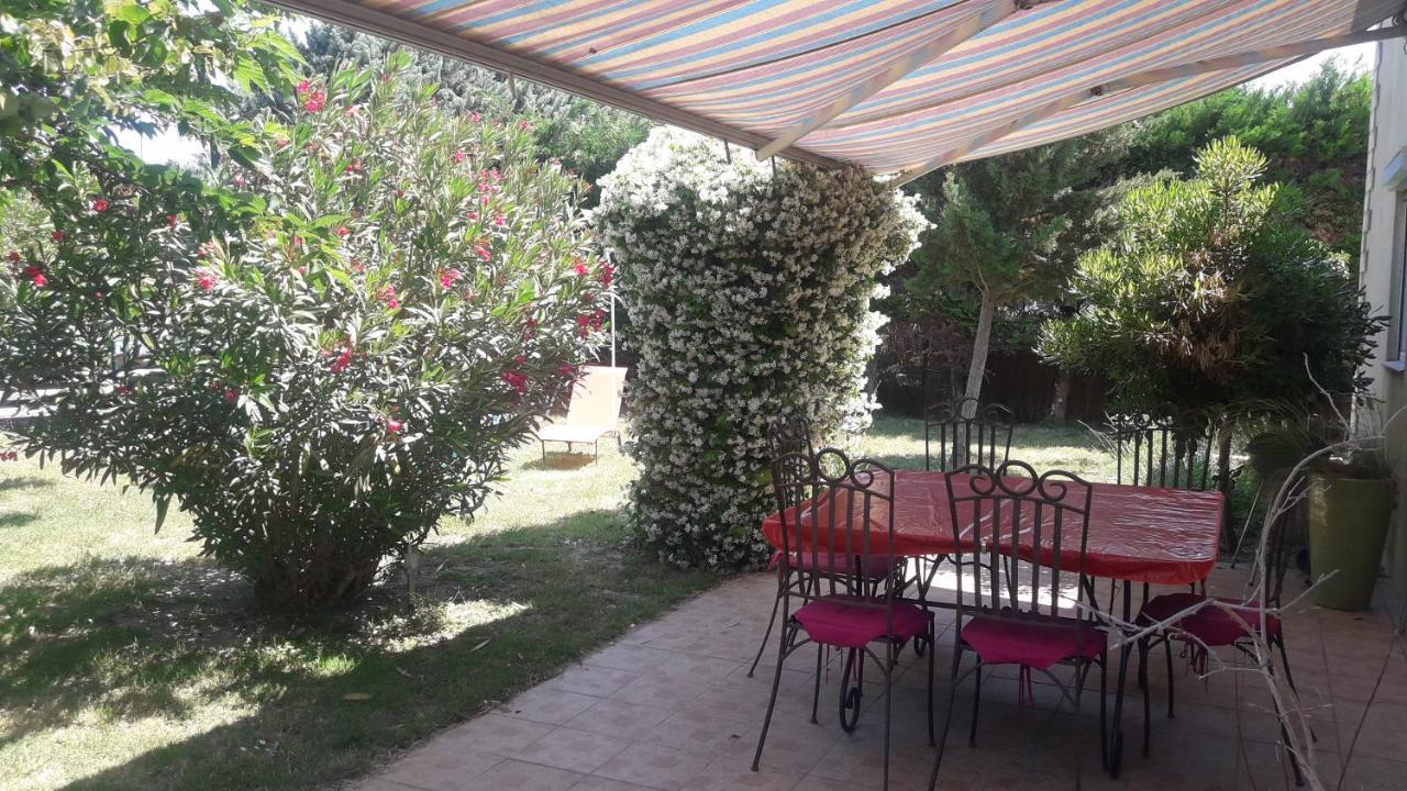 Cosy En Provence Villa Maillane Kültér fotó
